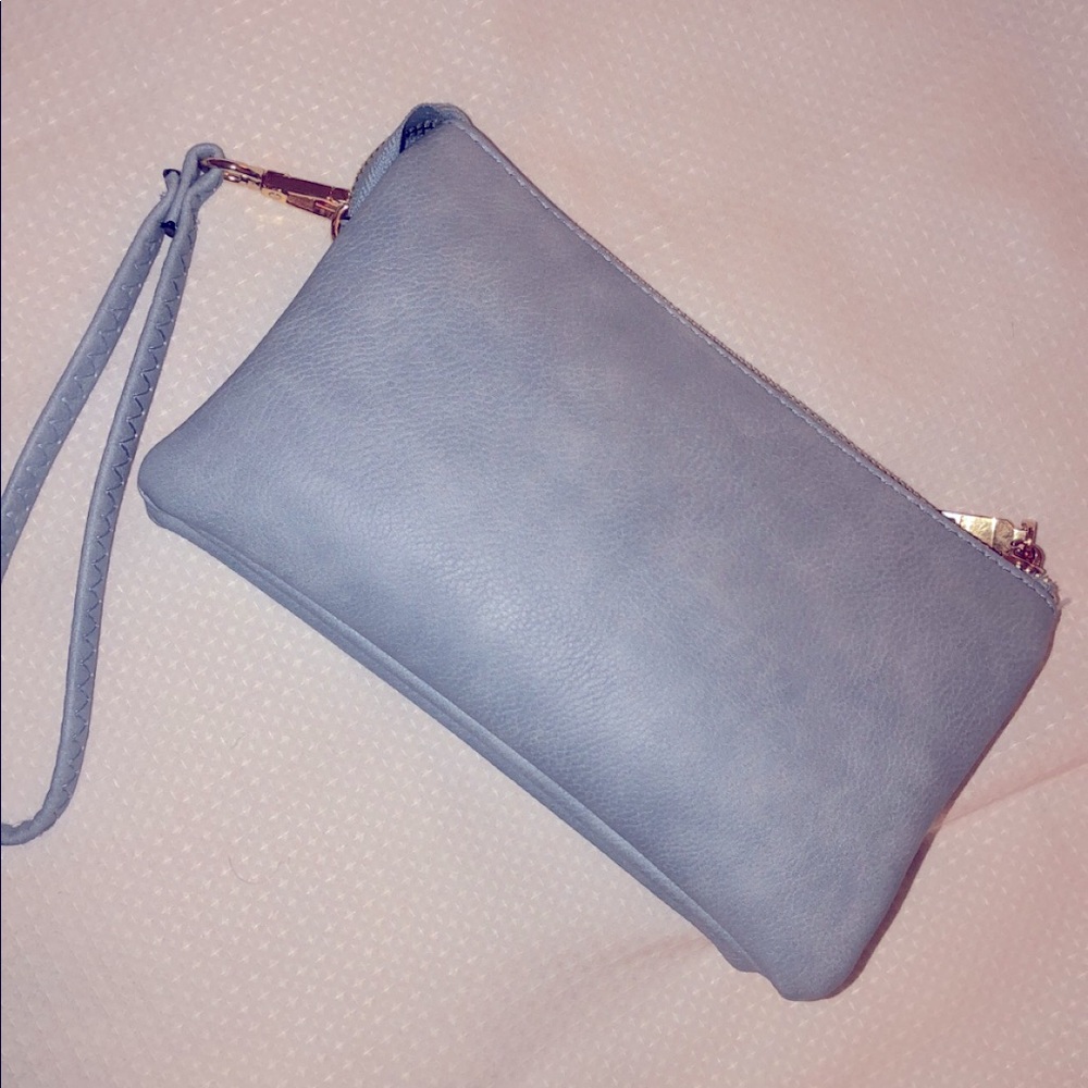 Jen&Co. sky blue clutch
